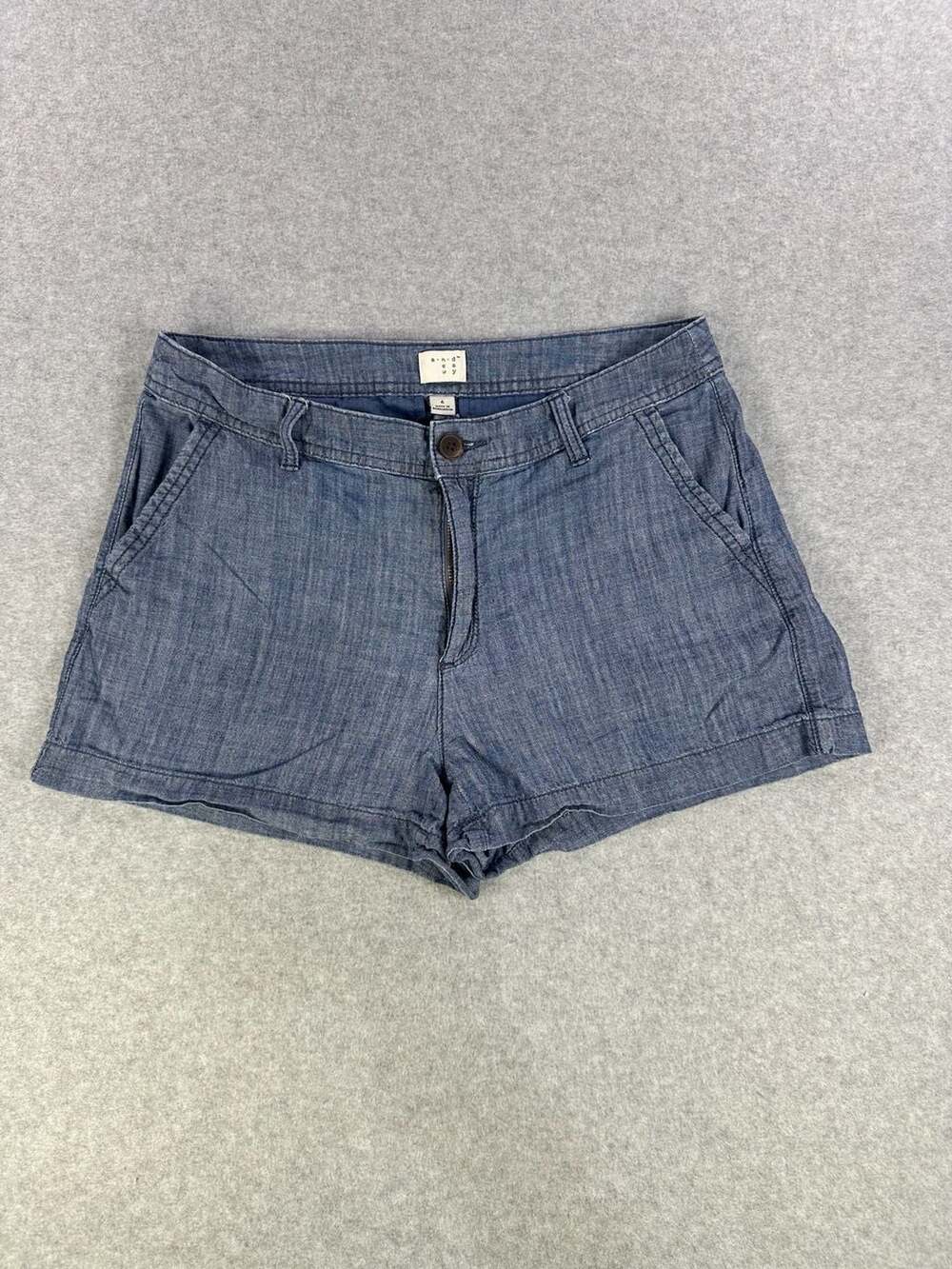 A New Day Women's Chambray Utility Pocket Shorts Size 6 Blue Cotton